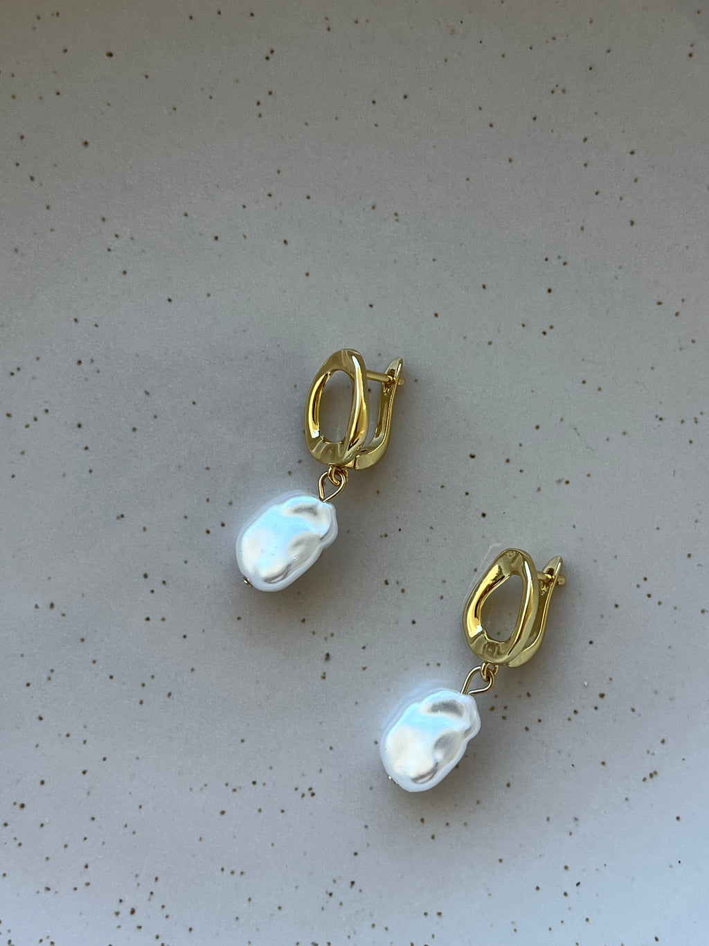 Ocean Pearl Earrings
