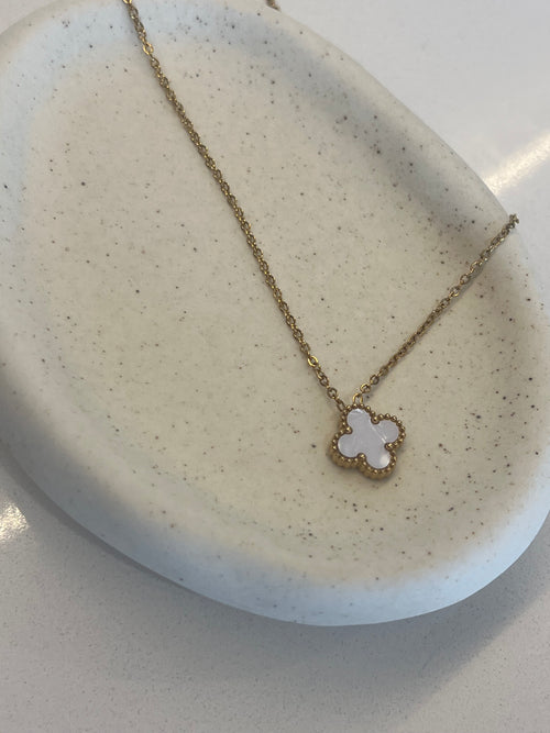 Avani Clover Necklace - White