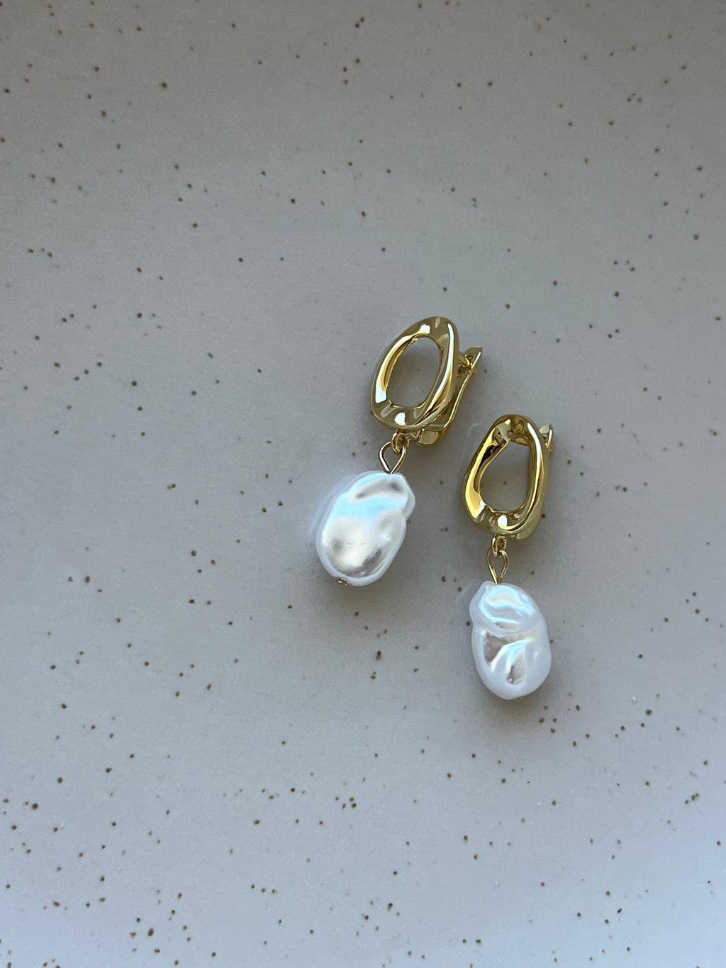 Ocean Pearl Earrings