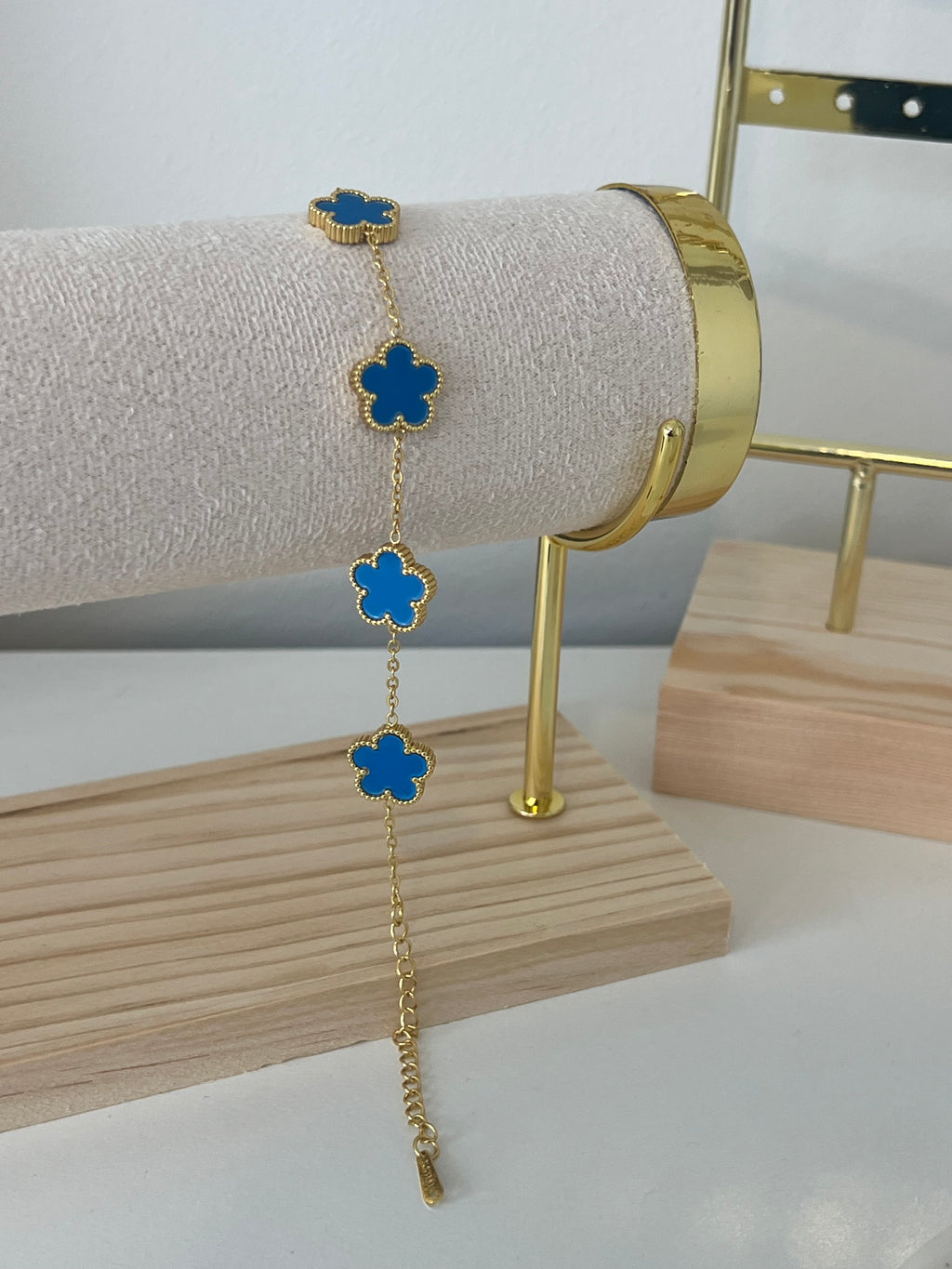 Ellie Clover Bracelet - Blue