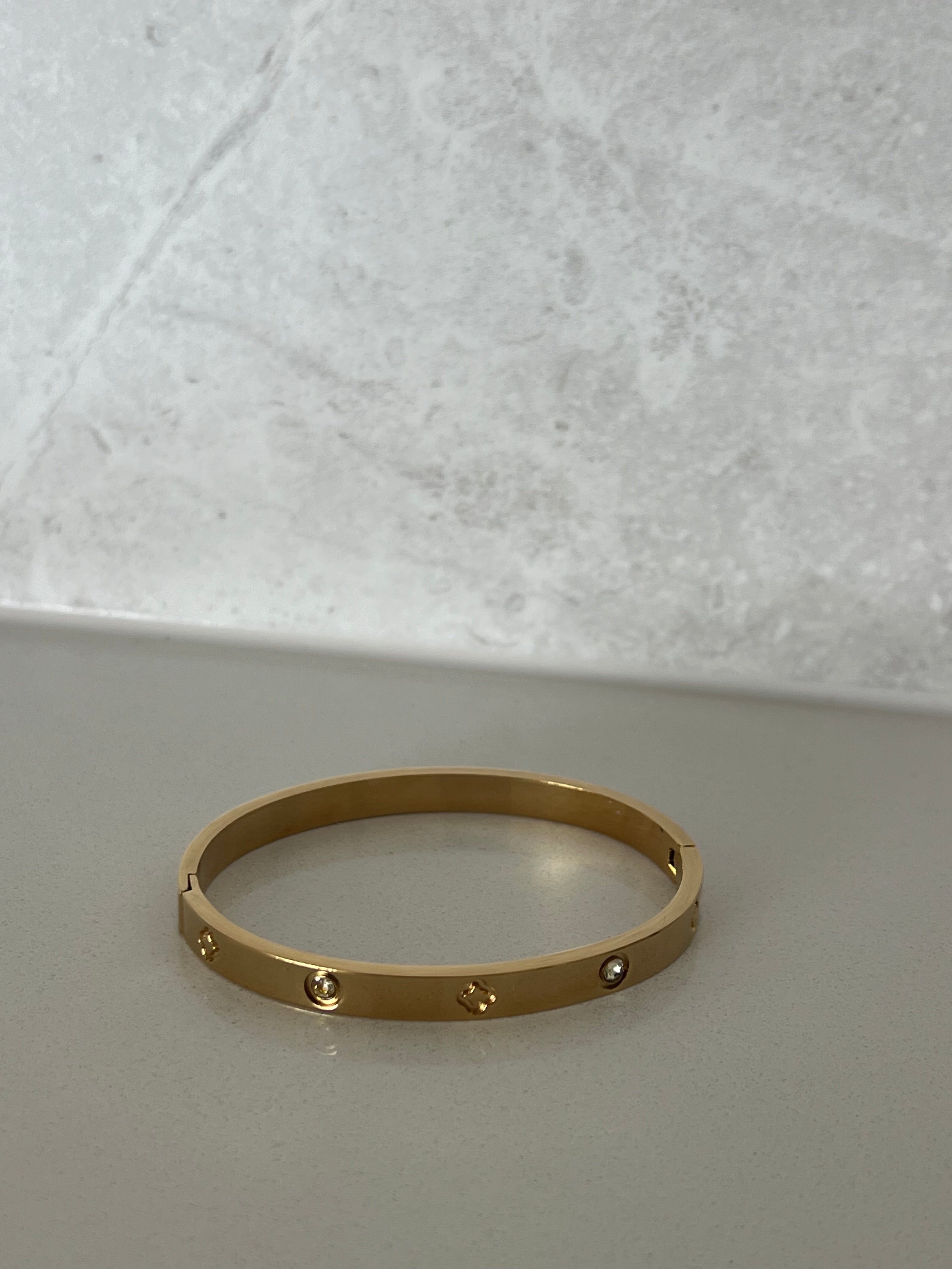 Hope Clover Bangle