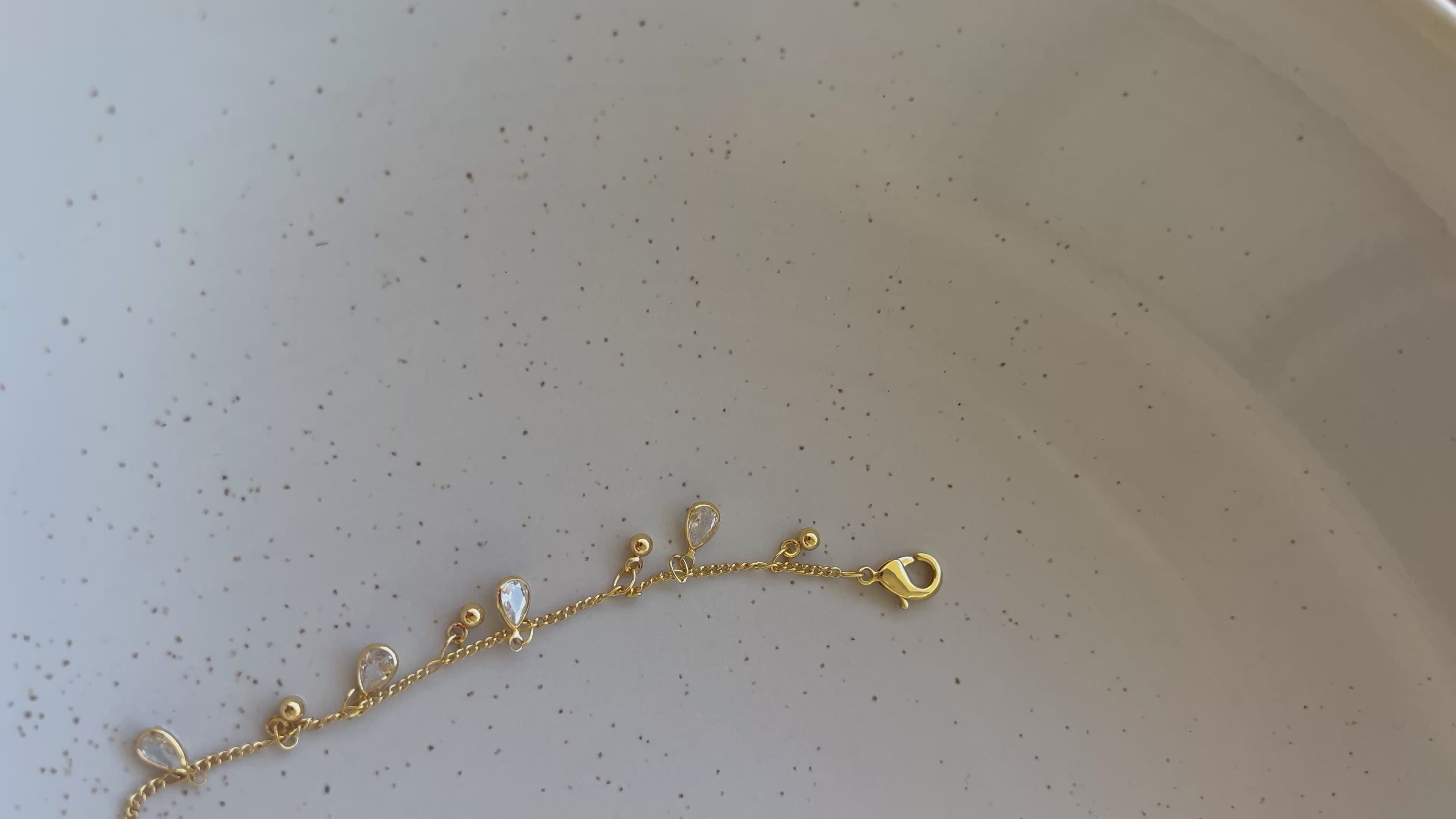 Bella Dewdrop Anklet